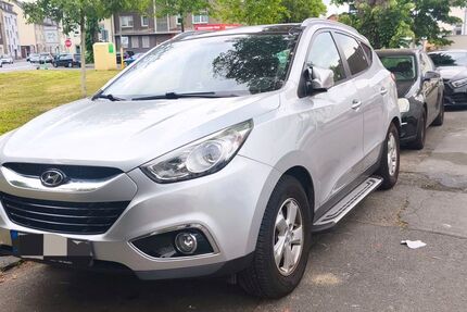 Hyundai ix35 185.500 km 9.200 &euro; Bochum 44865