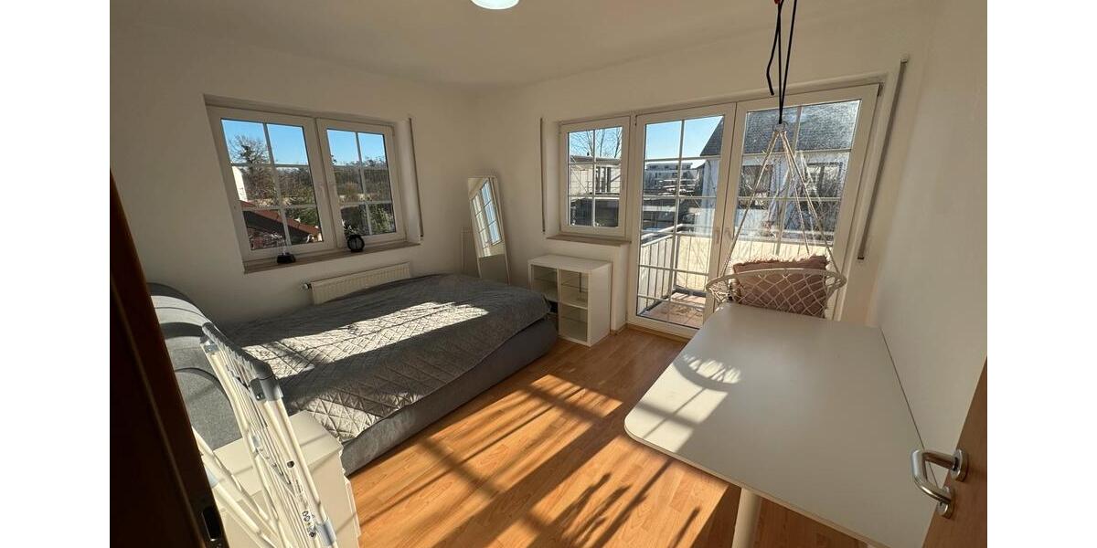 Etagenwohnung Groß-Gerau Gerau - 4 Zimmer, 76 m&sup2;, 1.700&euro; | Angebot:26184500