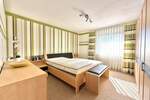 Charmantes Einfamilienhaus mit großem Garten und Potenzial in Regensburg-Reinhausen 6 zimmer