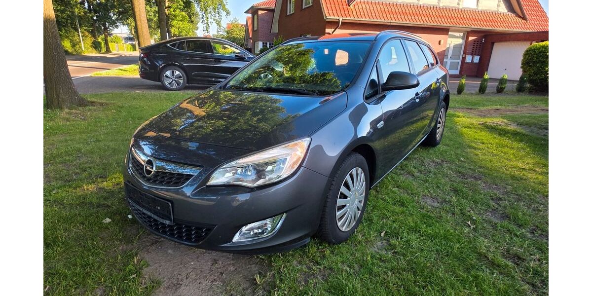 Opel Astra 215.000 km 3.250 &euro; Sevelten 49692