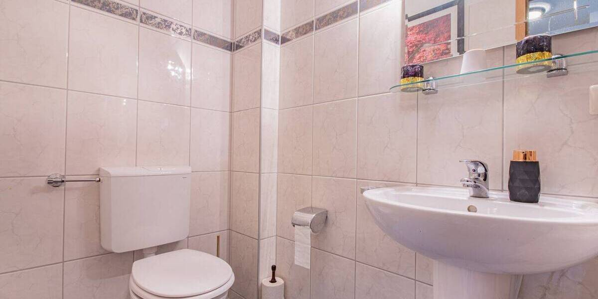 Reihenmittelhaus Waldshut-Tiengen Waldshut - 6 Zimmer, 153 m&sup2;, 429.000&euro; | Angebot:25928945