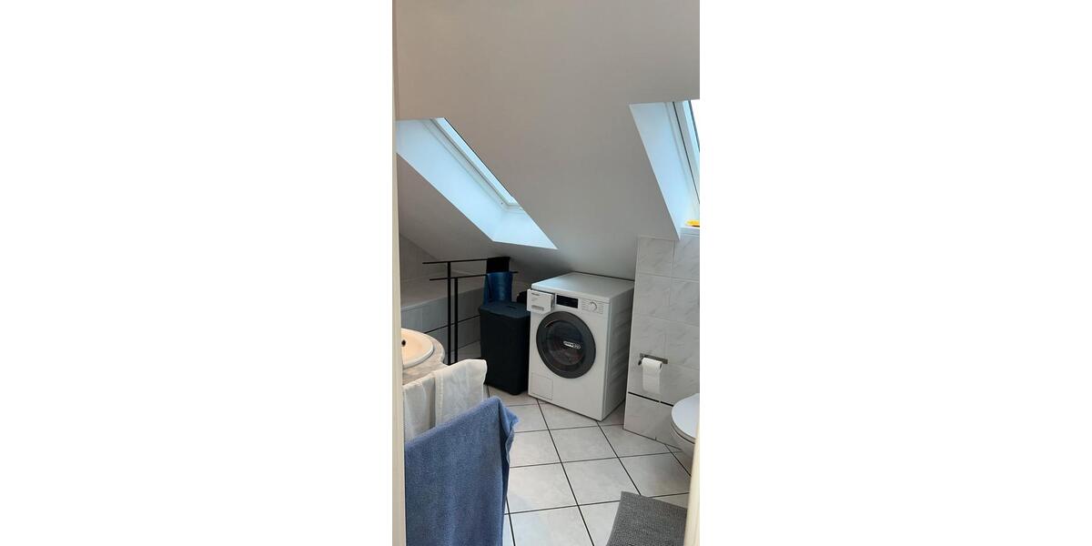 Maisonettenwohnung Höhenkirchen-Siegertsbrunn Siegertsbrunn - 4.5 Zimmer, 100 m&sup2;, 1.500&euro; | Angebot:26291895