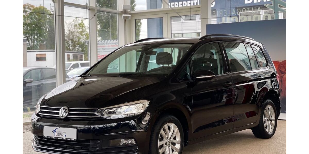 VW Touran 83.265 km 23.290 &euro; Salzgitter 38228