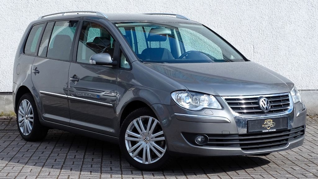 VW Touran 105.690 km 8.490 &euro; Bensheim 64625