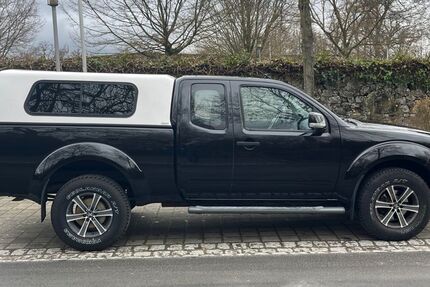 Nissan Navara 130.000 km 17.900 &euro; Hanau 63454