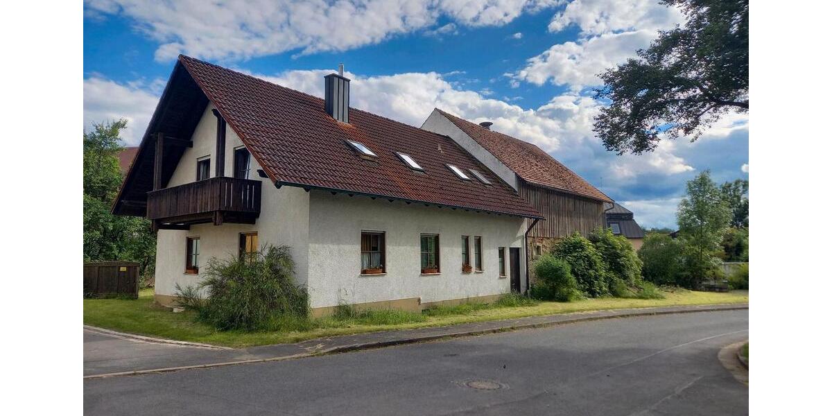 Bauernhaus, Landhaus Püchersreuth Ilsenbach - 7 Zimmer, 133 m&sup2;, 355.000&euro; | Angebot:24388708