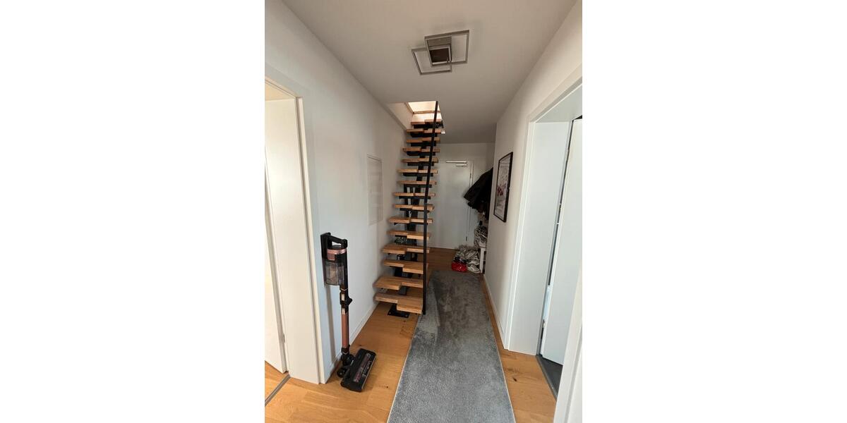 Dachgeschoßwohnung Goldbach - 2 Zimmer, 44 m&sup2;, 900&euro; | Angebot:26652013