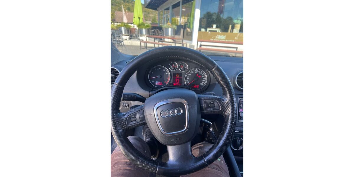 Audi A3 272.000 km 3.900 &euro; Unkel 53572