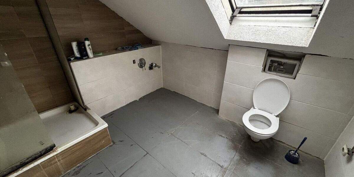 Einfamilienhaus Lichtenau Holtheim - 6 Zimmer, 182 m&sup2;, 249.000&euro; | Angebot:24709243