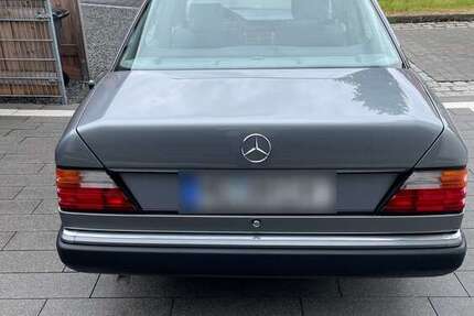Mercedes-Benz 200 45.777 km 19.900 € Mönchengladbach 41238
