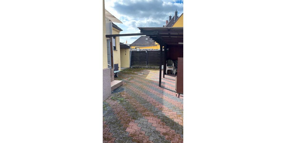 Einfamilienhaus Lünen - 4.5 Zimmer, 80 m&sup2;, 200.000&euro; | Angebot:25638733