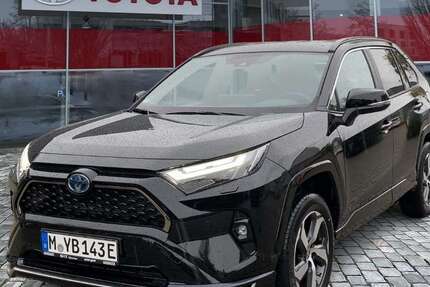 Toyota RAV 4 2.990 km 52.990 € München 80687