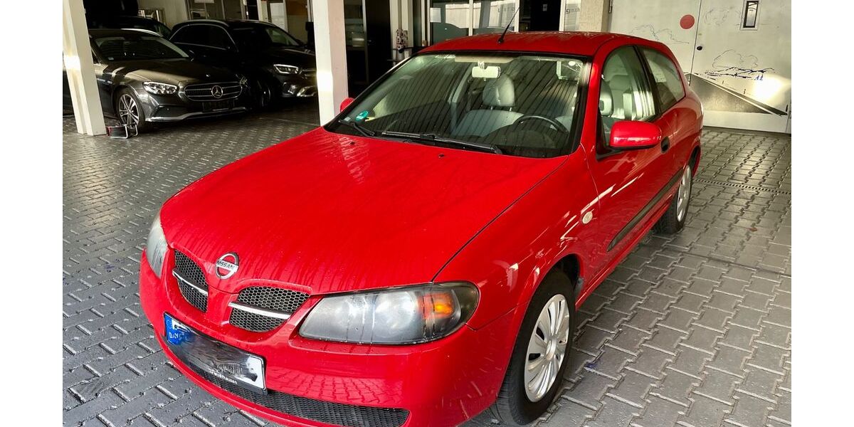 Nissan Almera 172.000 km 1.490 &euro; Oberhausen 46045