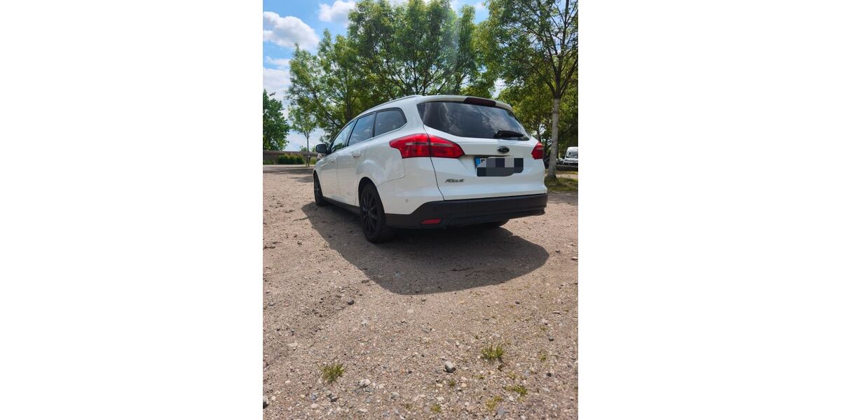 Ford Focus 140.000 km 8.999 &euro; Ludwigshafen 67059