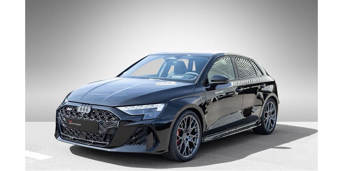 Audi RS3 9.999 km 69.940 &euro; Stuttgart 70469