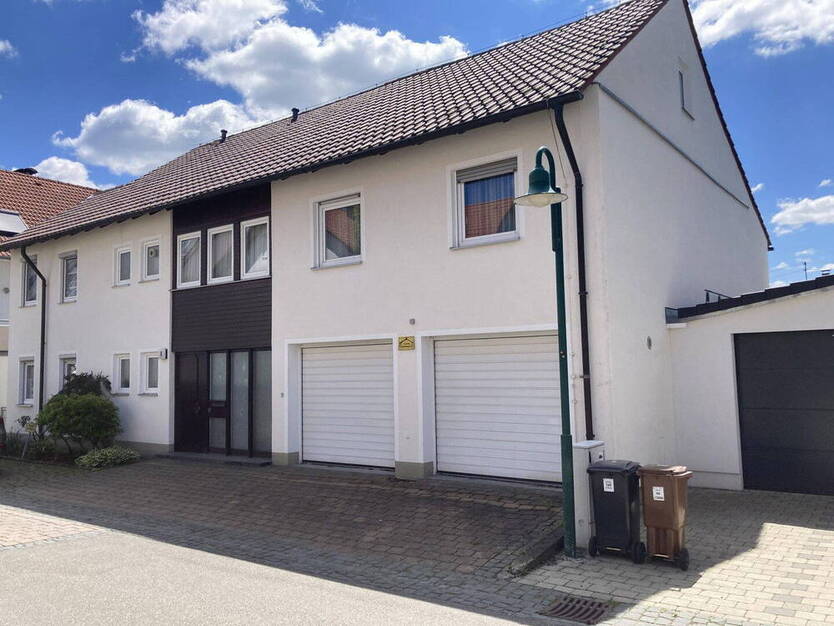 Mehrfamilienhaus zur variablen Nutzung in ruhiger Lage