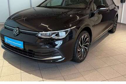 VW Golf 7.245 km 23.880 € Fuldatal 34233