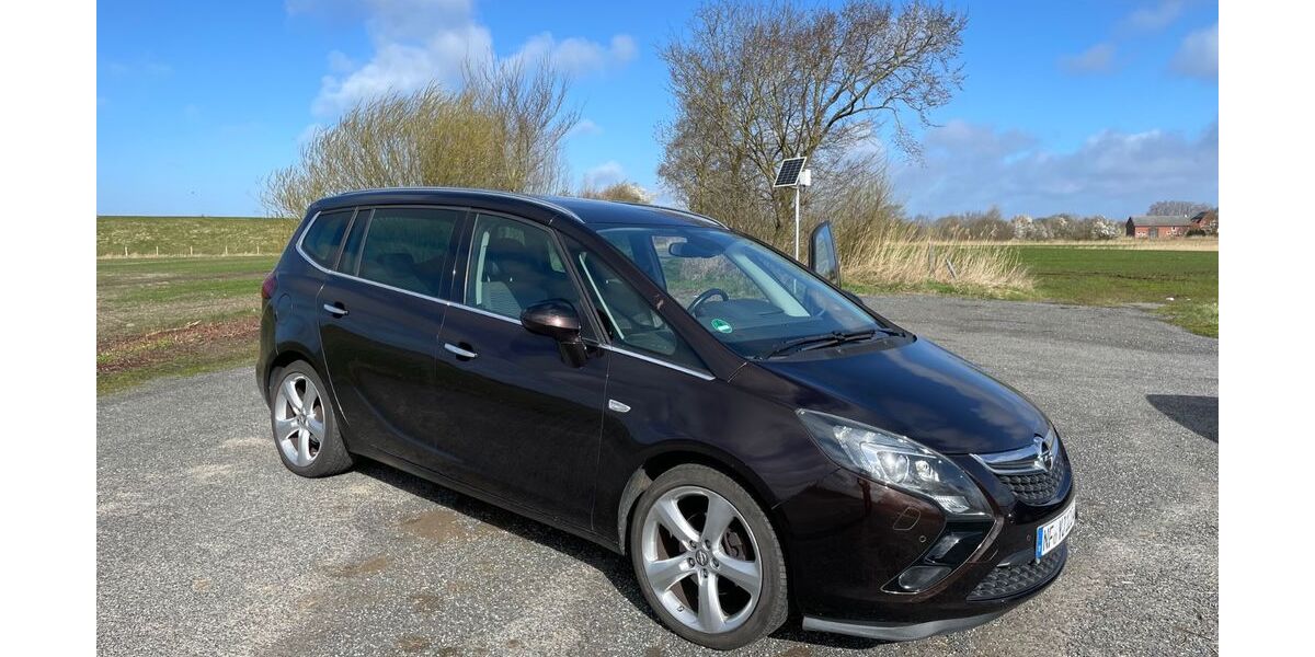 Opel Zafira Tourer 145.100 km 6.500 &euro; Friedrichstadt 25840