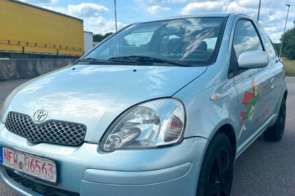 Toyota Yaris 312.000 km 1.150 &euro; Waidhaus 92726
