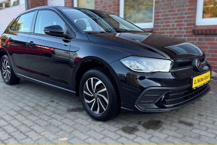 VW Polo 30.850 km 17.490 &euro; Dägeling 25578