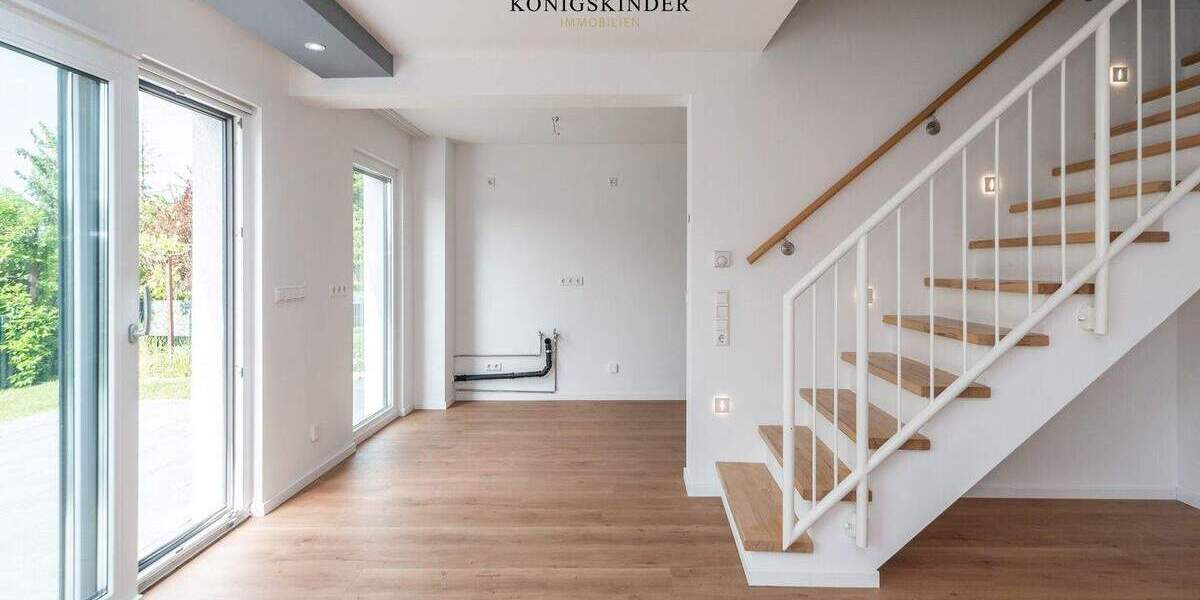 Doppelhaushälfte Stuttgart Zuffenhausen - 8 Zimmer, 154 m&sup2;, 945.000&euro; | Angebot:24709813