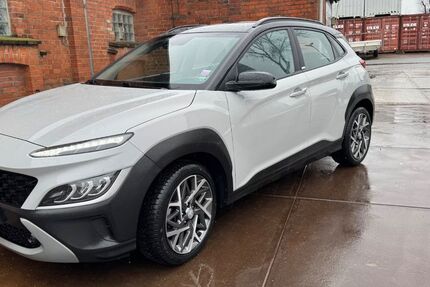 Hyundai KONA 72.500 km 18.000 &euro; Lübeck 23562