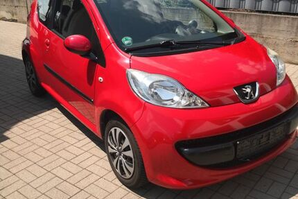 Peugeot 107 208.030 km 1.650 &euro; Kirchardt 74912