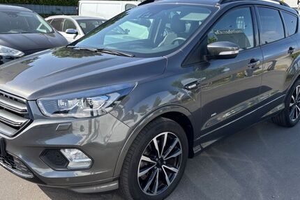 Ford Kuga 83.000 km 14.990 &euro; Kassel 34123