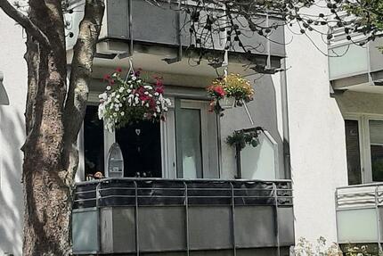Neuer Preis: 3-Zimmer-Wohnung mit Balkon in HL St. Lorenz zimmer