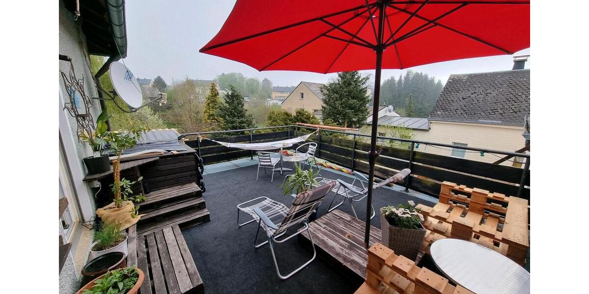 Mehrfamilienhaus, Wohnhaus Zell im Fichtelgebirge - 9 Zimmer, 240 m&sup2;, 240.000&euro; | Angebot:26421543