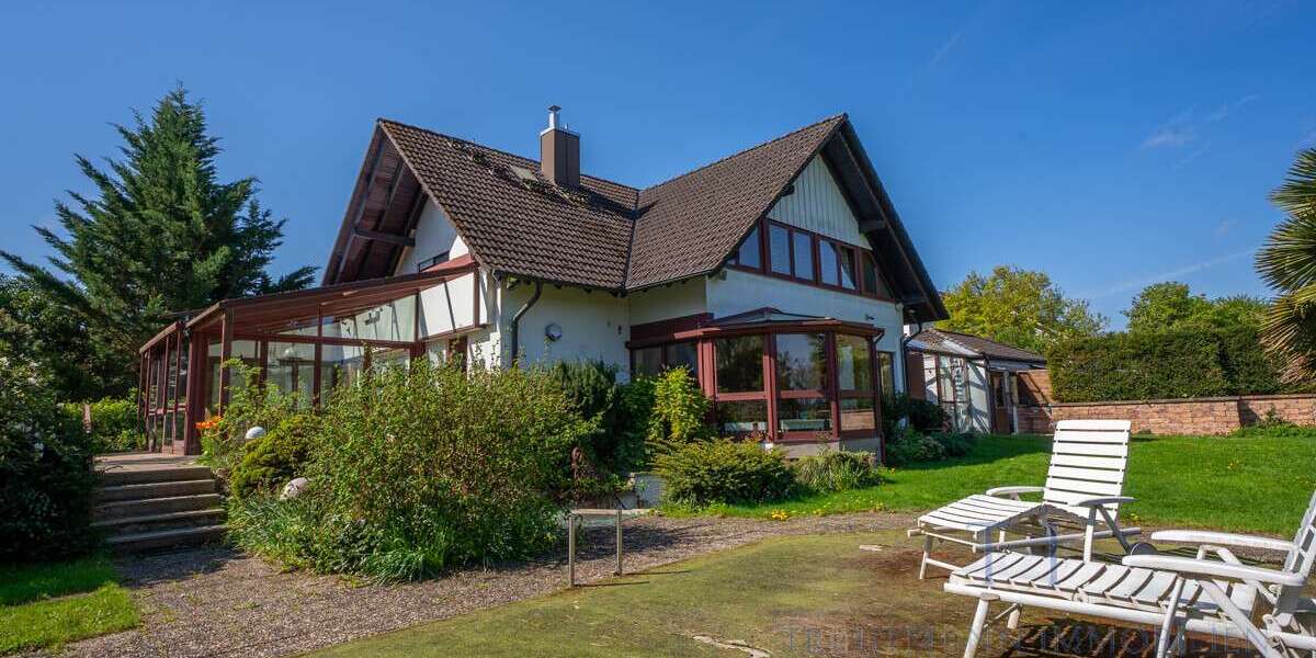 Einfamilienhaus Bühl / Weitenung Weitenung - 6 Zimmer, 287 m&sup2;, 595.000&euro; | Angebot:26444321
