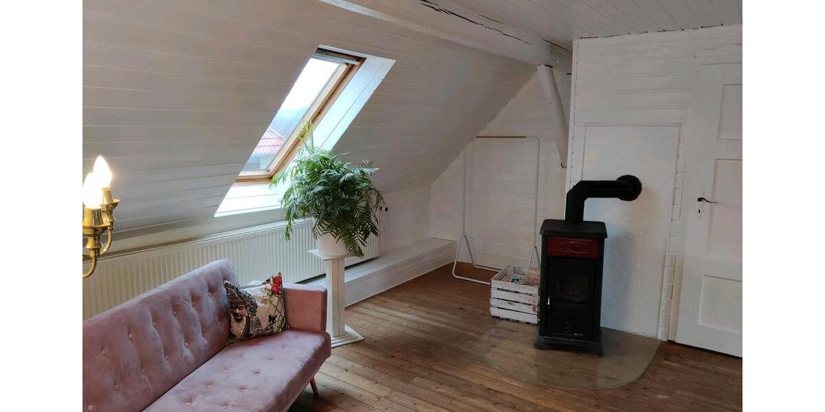 2,5 Zimmer Wohnung mit grossen Garten zimmer