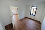 Erdgeschoßwohnung Zwickau - 2 Zimmer, 42 m&sup2;, 280&euro; | Angebot:26008219