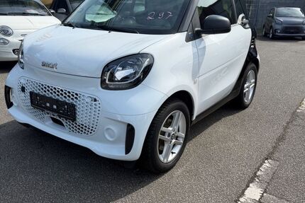 Smart ForTwo 22.170 km 10.790 &euro; Lübeck 23554