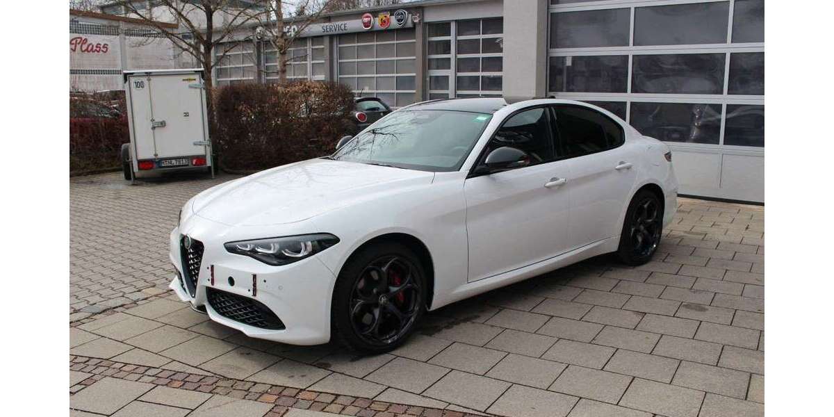 Alfa Romeo Giulia 10.000 km 38.900 &euro; Weilheim 82362