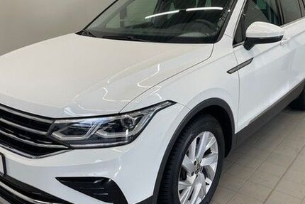 VW Tiguan 88.940 km 29.990 € Cloppenburg 49661