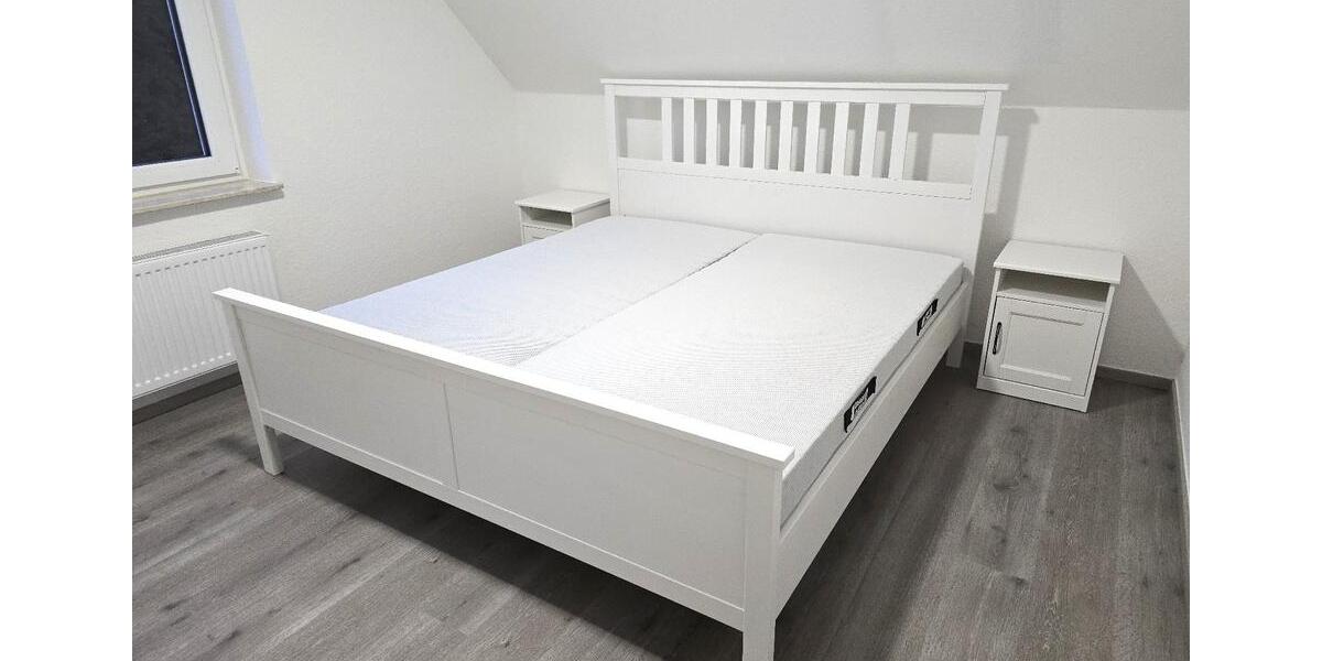 2-Familienhaus in ruhiger Sackgassenlage mit separaten Eingängen 6 zimmer