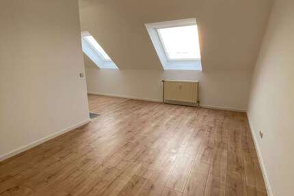 Wohnung zum Mieten in Salzatal 250 € 26.82 m² 1 zimmer