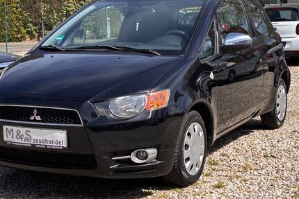 Mitsubishi Colt 129.600 km 3.333 &euro; Bitterfeld-Wolfen 06766