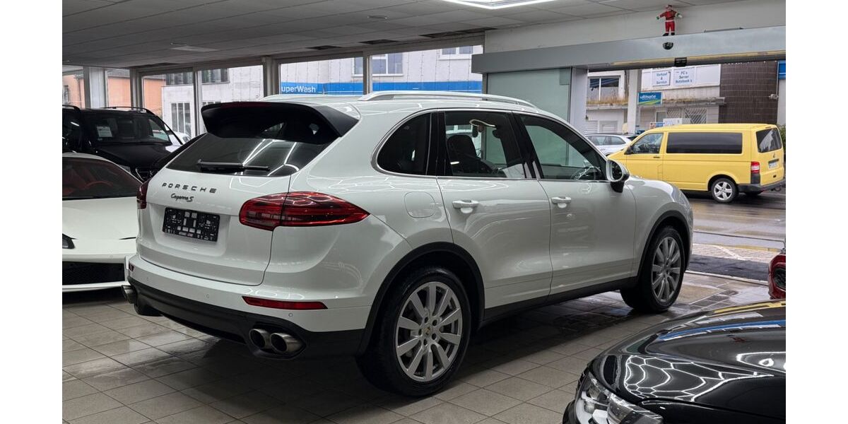 Porsche Cayenne 215.000 km 20.999 &euro; Niestetal 34266