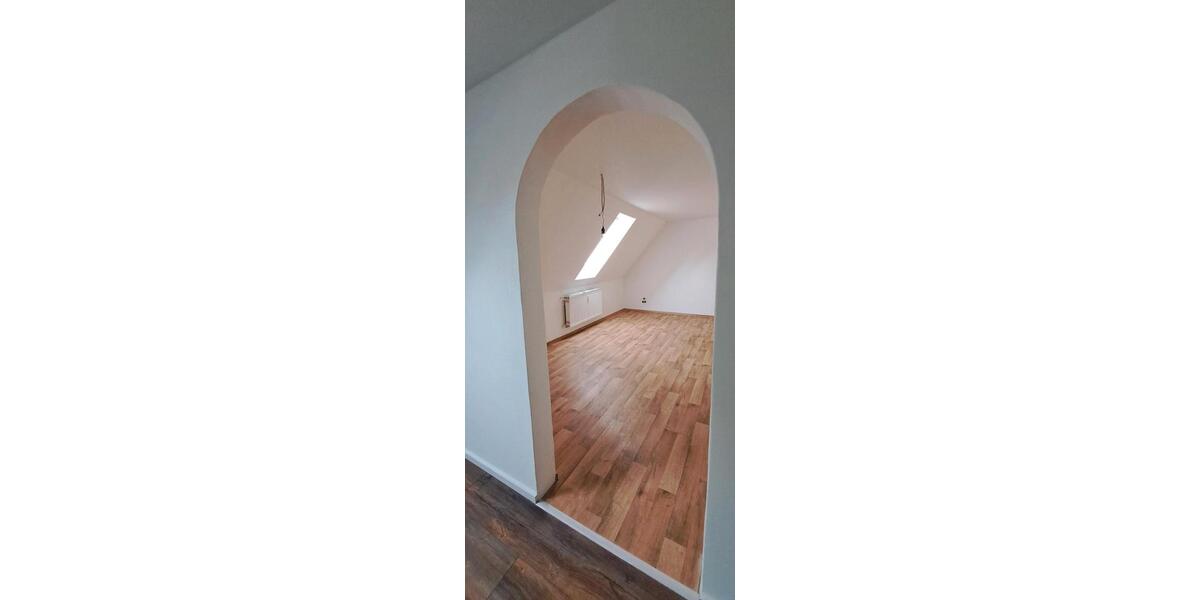 Dachgeschoßwohnung Bad Abbach - 3 Zimmer, 60 m&sup2;, 700&euro; | Angebot:26384531