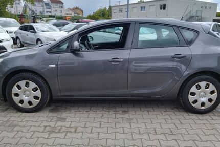 Opel Astra 243.000 km 2.250 &euro; Diepoldshofen 88299
