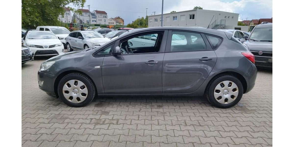 Opel Astra 243.000 km 2.250 &euro; Diepoldshofen 88299