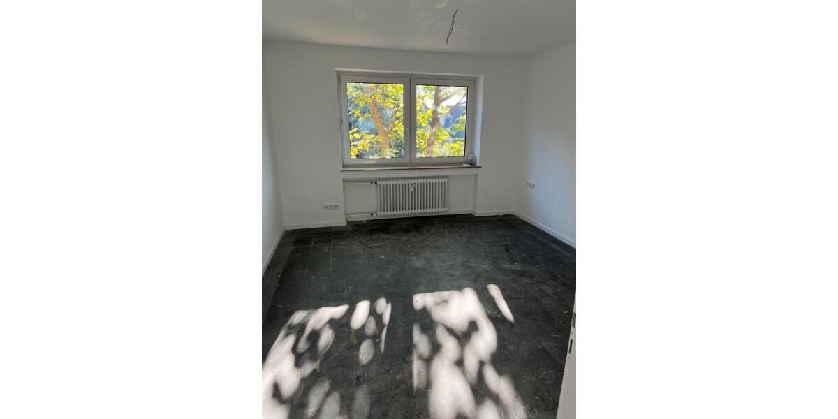 Etagenwohnung Bochum Bochum-Mitte - 3 Zimmer, 75 m&sup2;, 600&euro; | Angebot:26660533