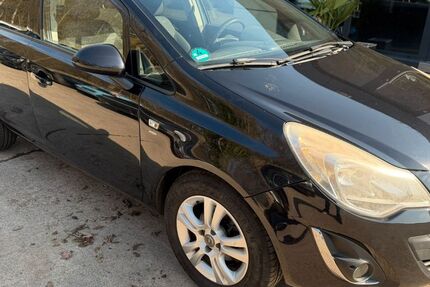 Opel Corsa 235.000 km 1.999 &euro; Grefrath 47929