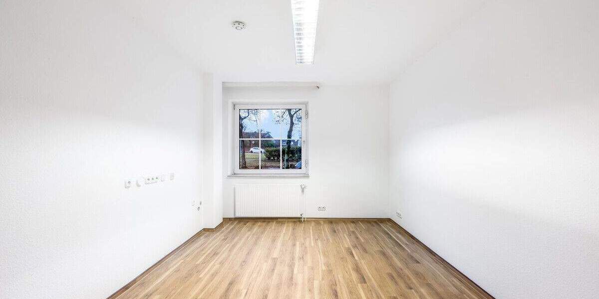 Gewerbeobjekt Lauenburg - 8 Zimmer, 188 m&sup2;, 300.000&euro; | Angebot:25670979