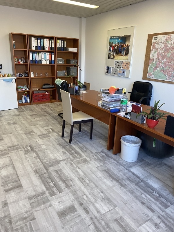 Helle, gepflegte Büroräume in Martinsried zimmer