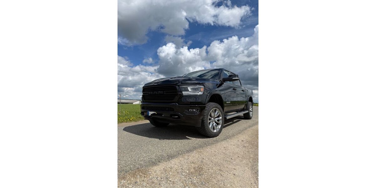 Dodge RAM 105.000 km 46.850 &euro; Blankenhain 99444