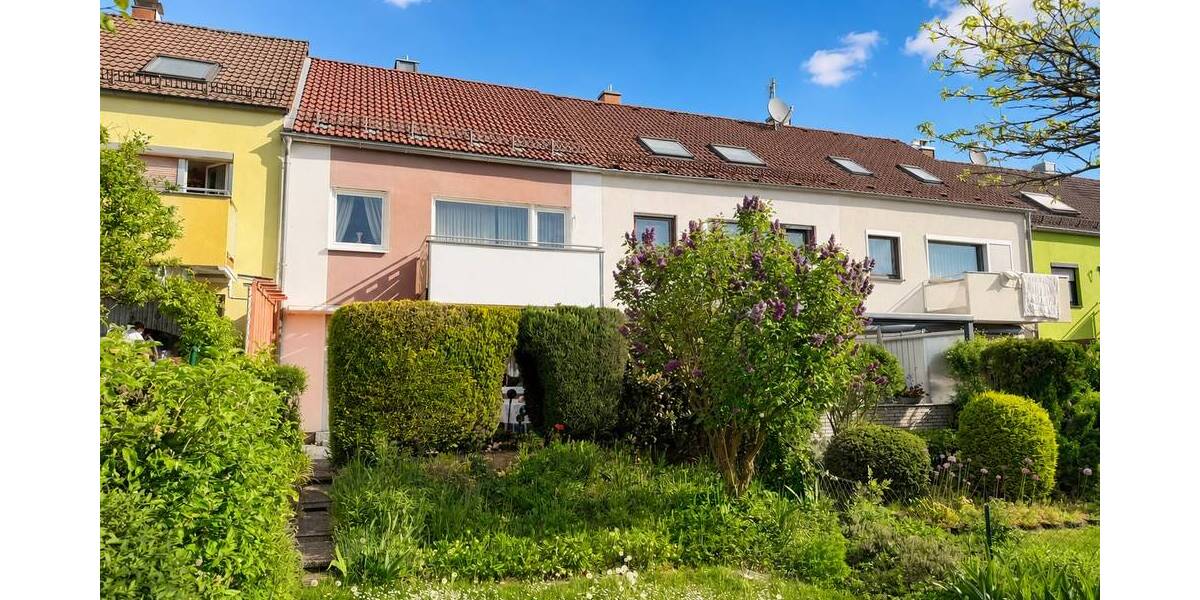 Reihenmittelhaus Schwabach Eichwasen - 4 Zimmer, 99 m&sup2;, 399.000&euro; | Angebot:26703074