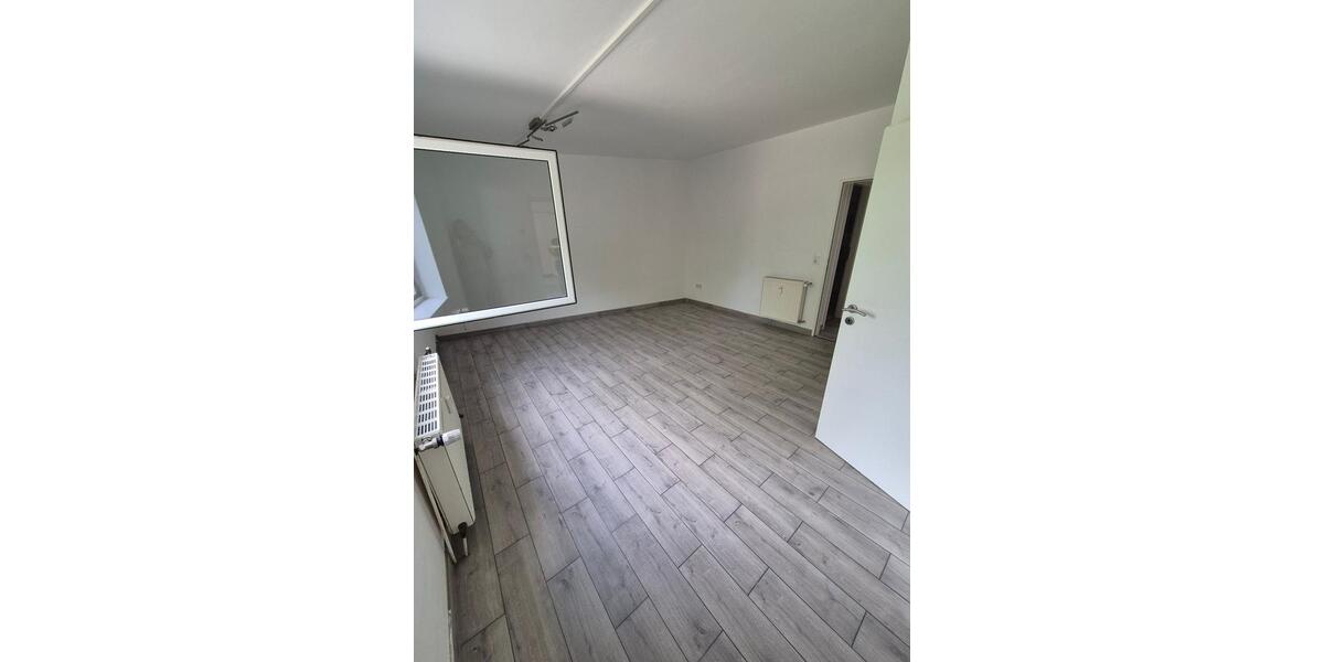 helle 1,5 Zimmerwohnung Remscheid 65 qm nahe RS Altstadt+Terrasse 1 zimmer